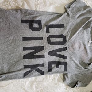 Pink v neck t-shirt